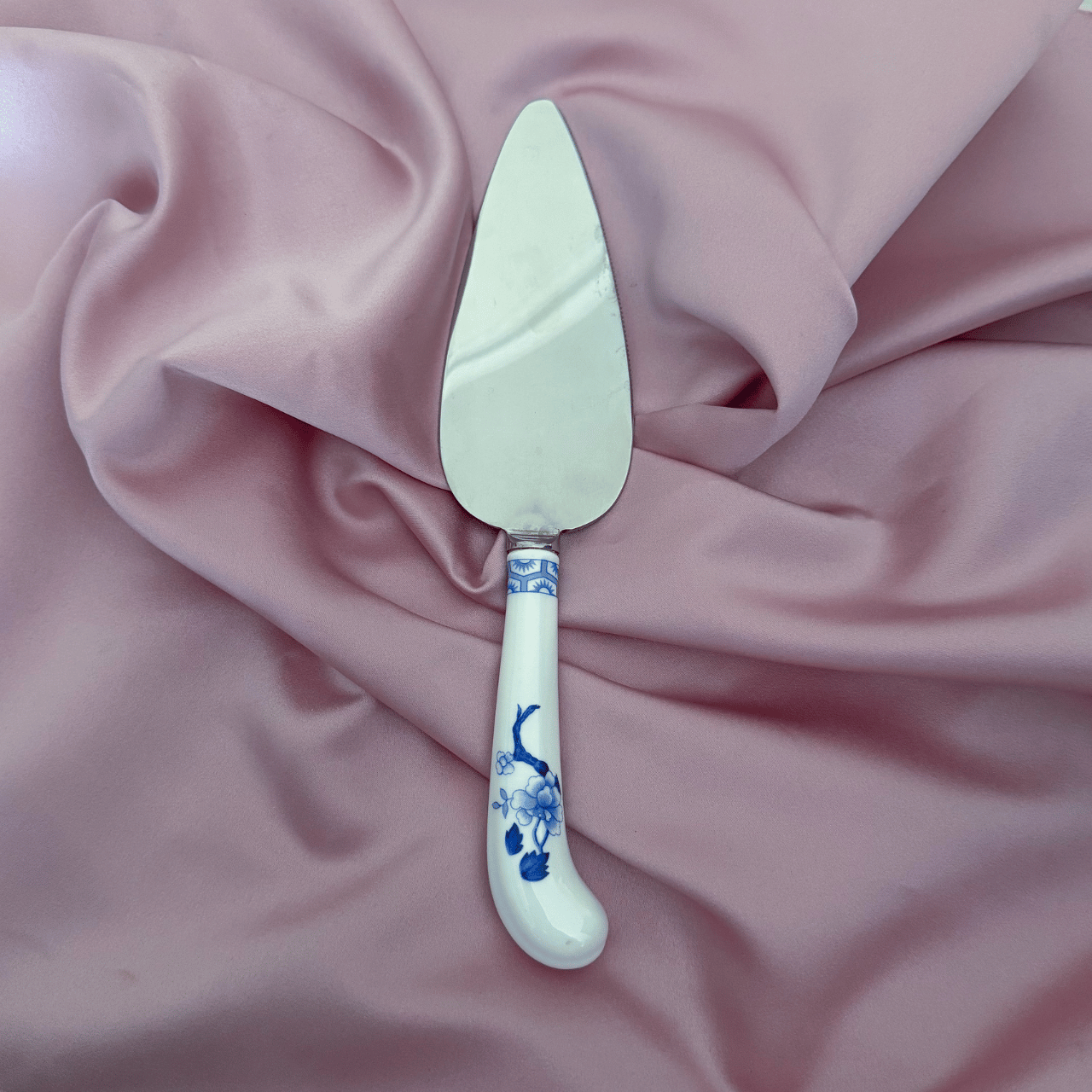Personalised Vintage Cake Slice | China Handle  | Blue