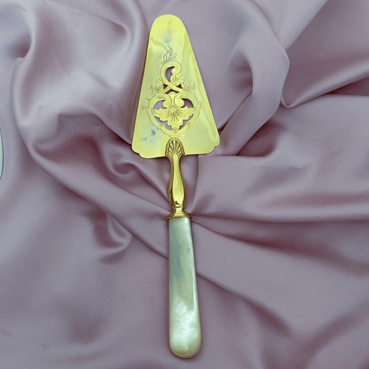 Personalised Vintage Cake Slice | Gold